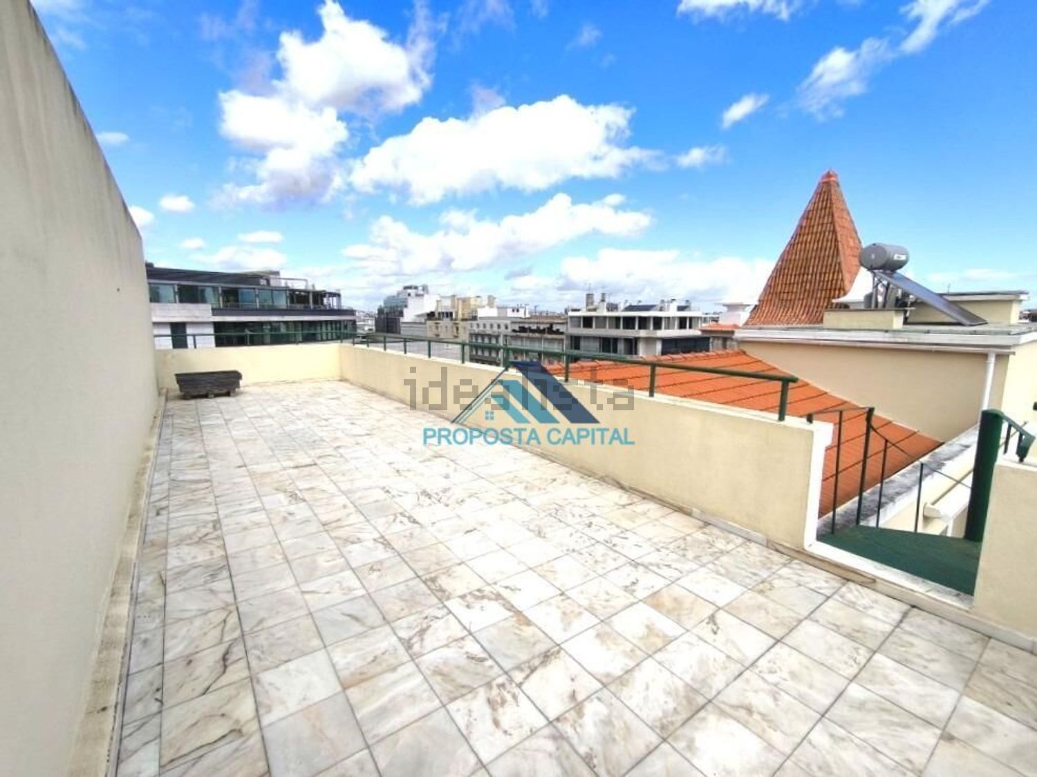 出租公寓 t4在 Bairro Azul - Parque Eduardo VII - 游泳池