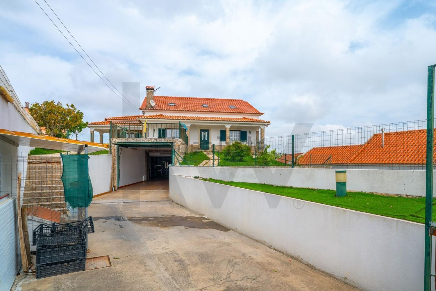 小楼房或别墅出售在 Venda do Pinheiro e Santo Estêvão das Galés - 外立面