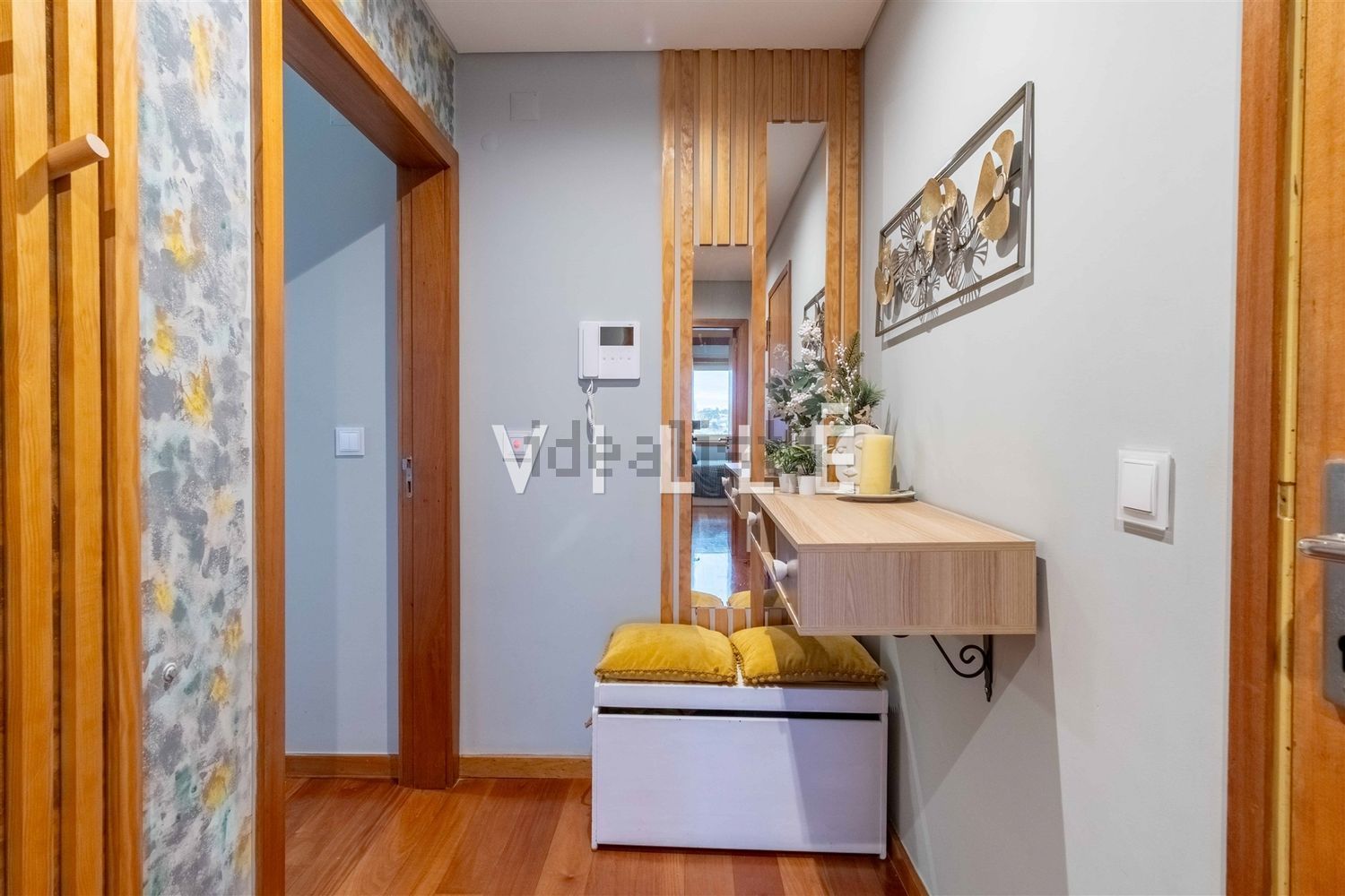 公寓 t3出售在Rua Carlos Alberto Morais, 122 - 前厅