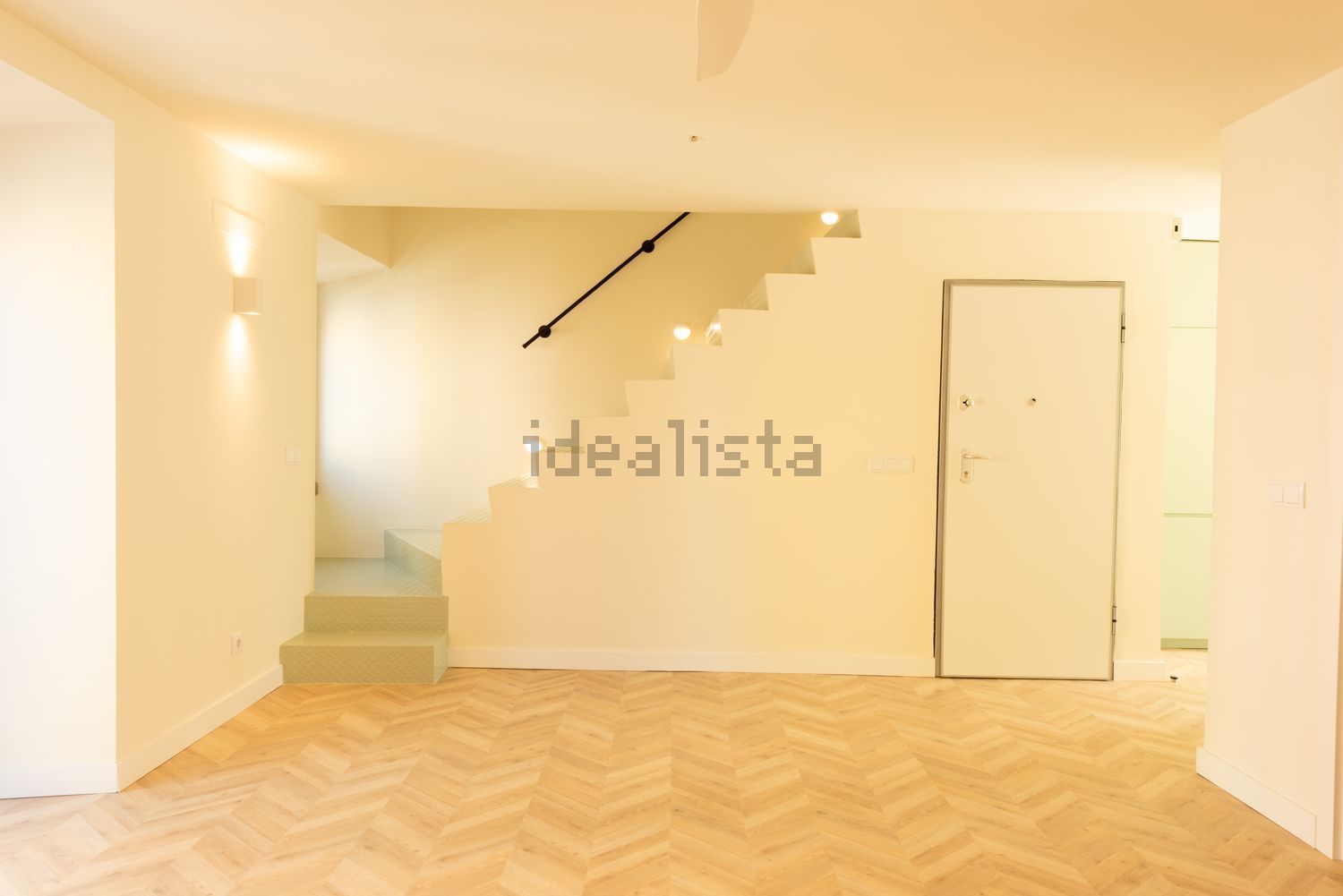 出租复式公寓在Rua de São Francisco de Sales s/n - 客厅