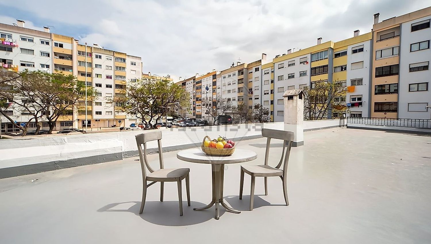 公寓 t3出售在Avenida 25 de Abril - 客厅
