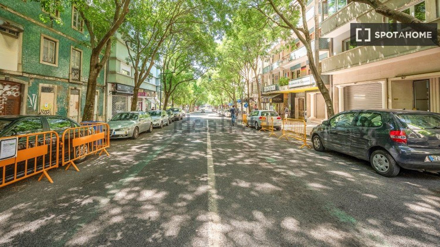 出租房间在Rua de Dona Estefânia - 照片