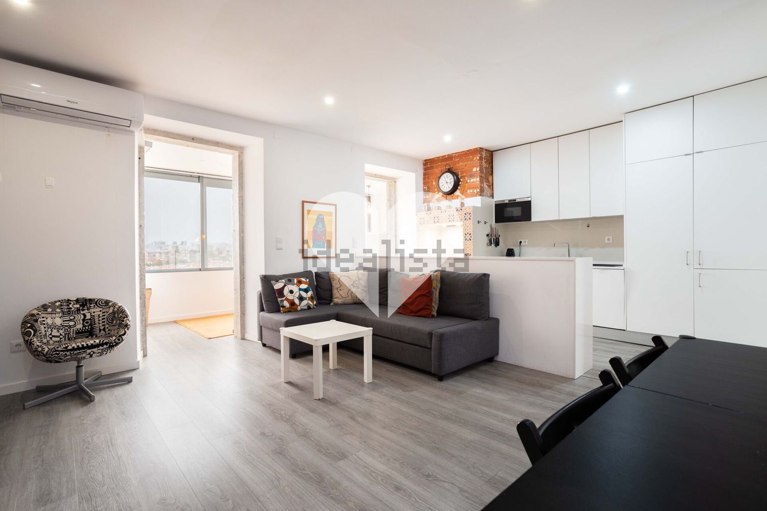 公寓 t3出售在Rua da Penha de França, 113 - 客厅
