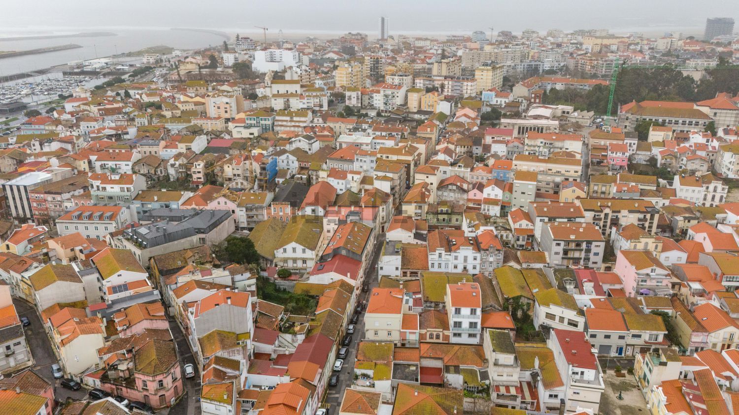 双拼别墅出售在Rua São João do Vale, 1 - 照片