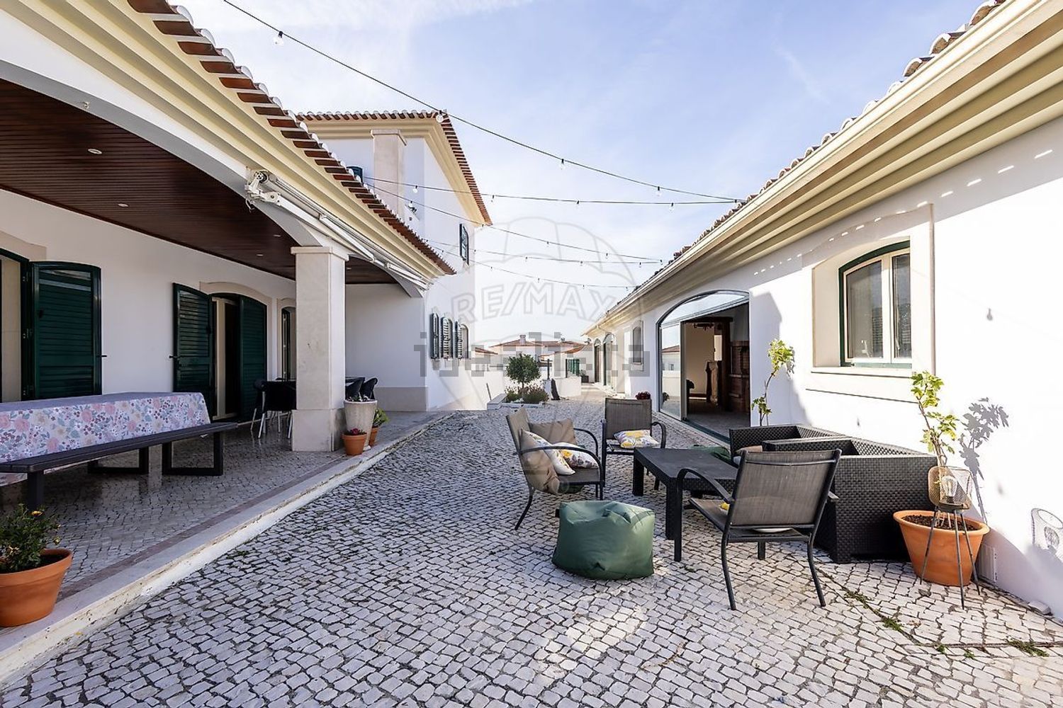 小楼房或独栋别墅出售在Rua Professor Alberto Nery Capucho - 外立面