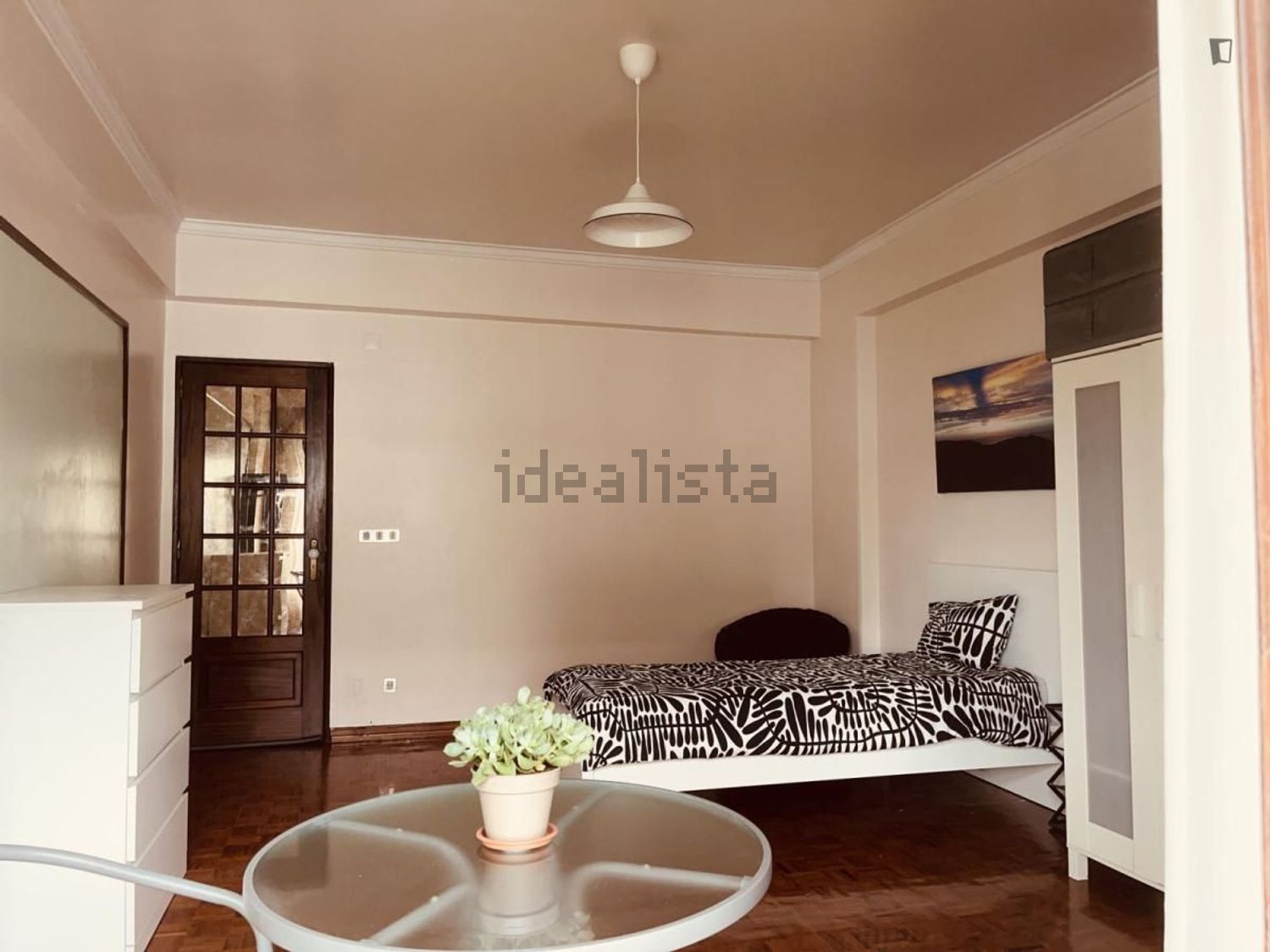 出租房间在Rua Cidade de Cádiz - 客厅