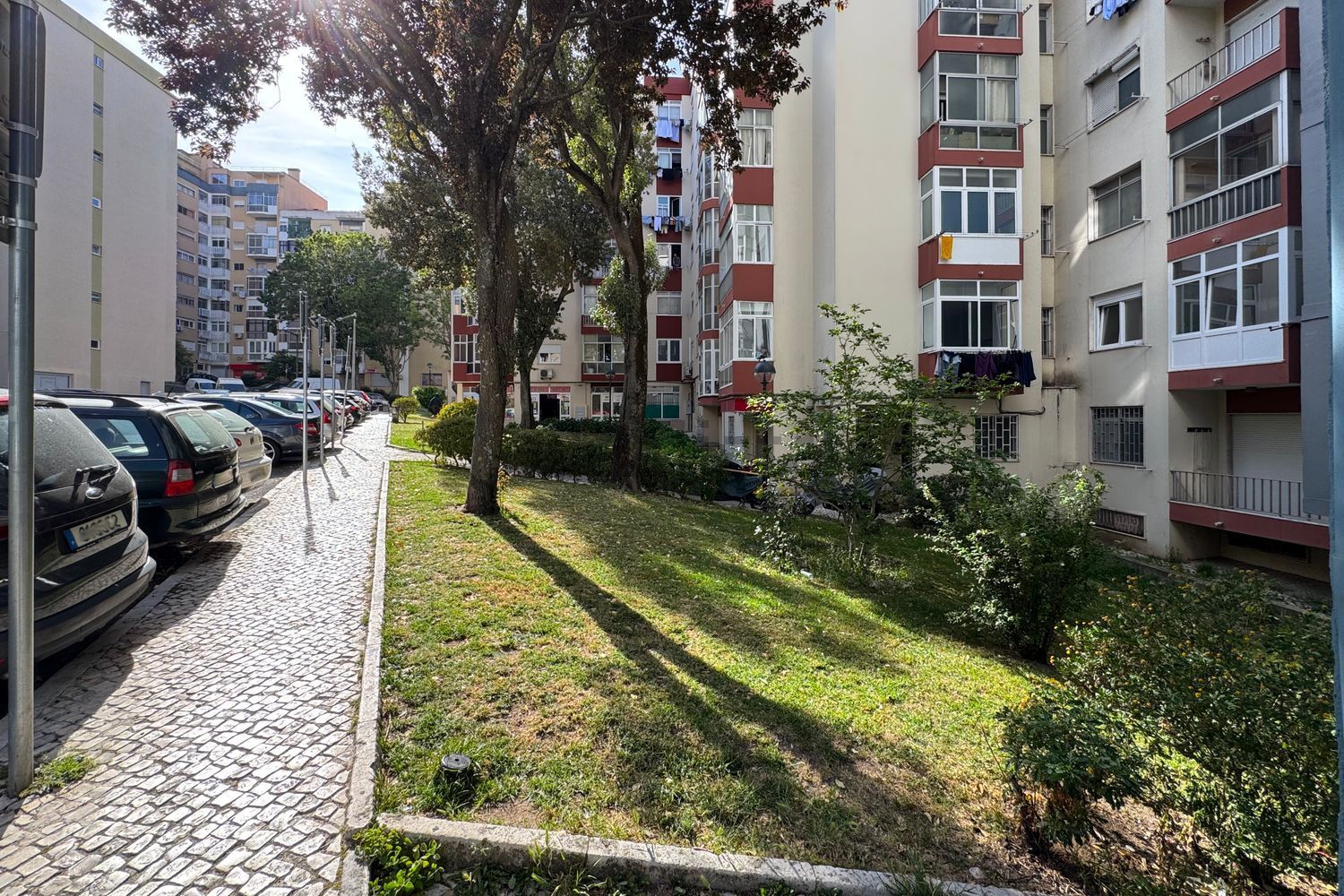 公寓 t0出售在Avenida dos Cravos Vermelhos, 12 - 花园