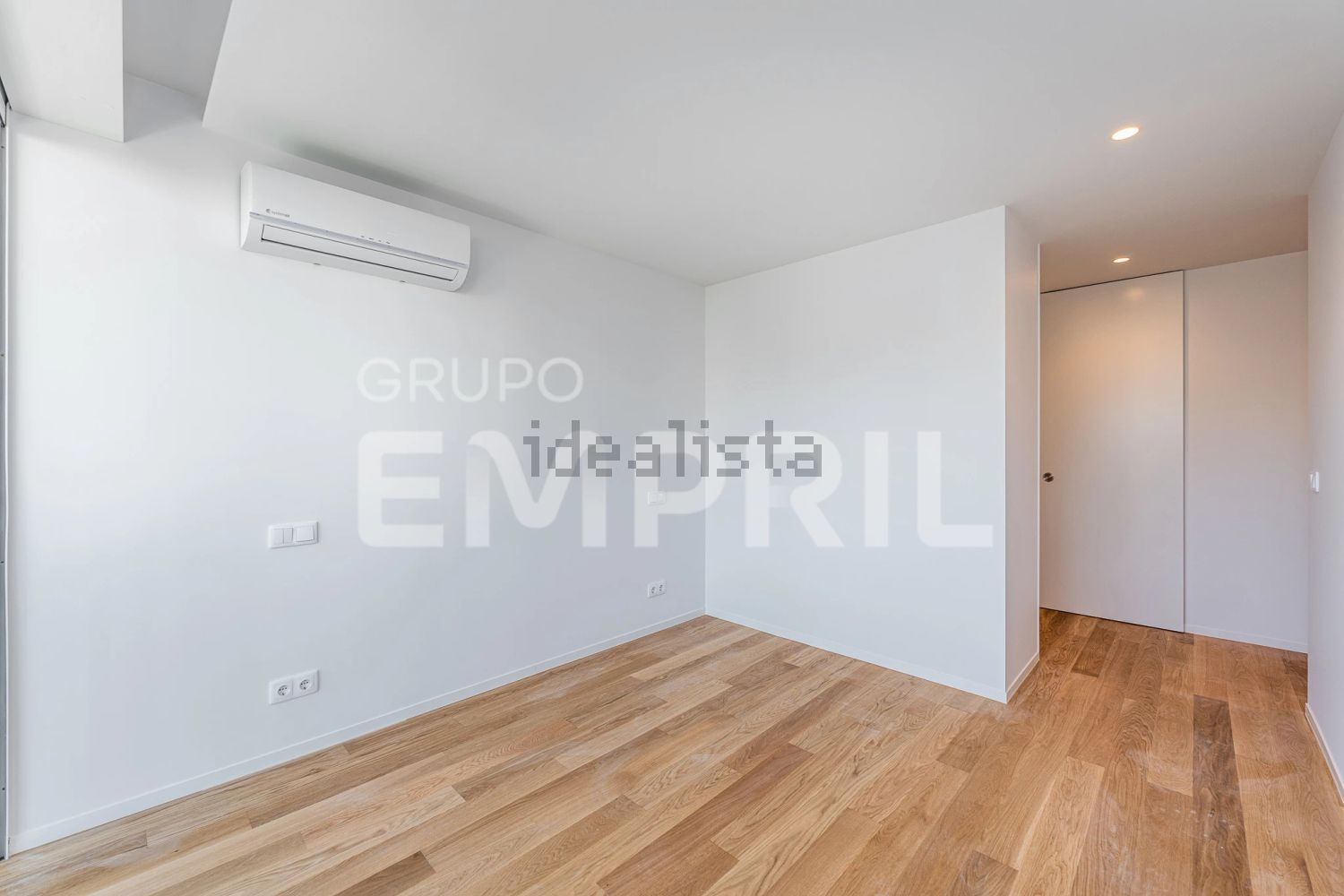 公寓 t2出售在Rua do Conselheiro de Costa Braga, 264 - 居住