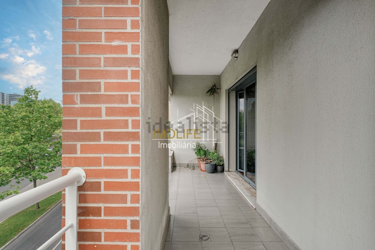 公寓 t3出售在Avenida das Acácias s/n - 过道