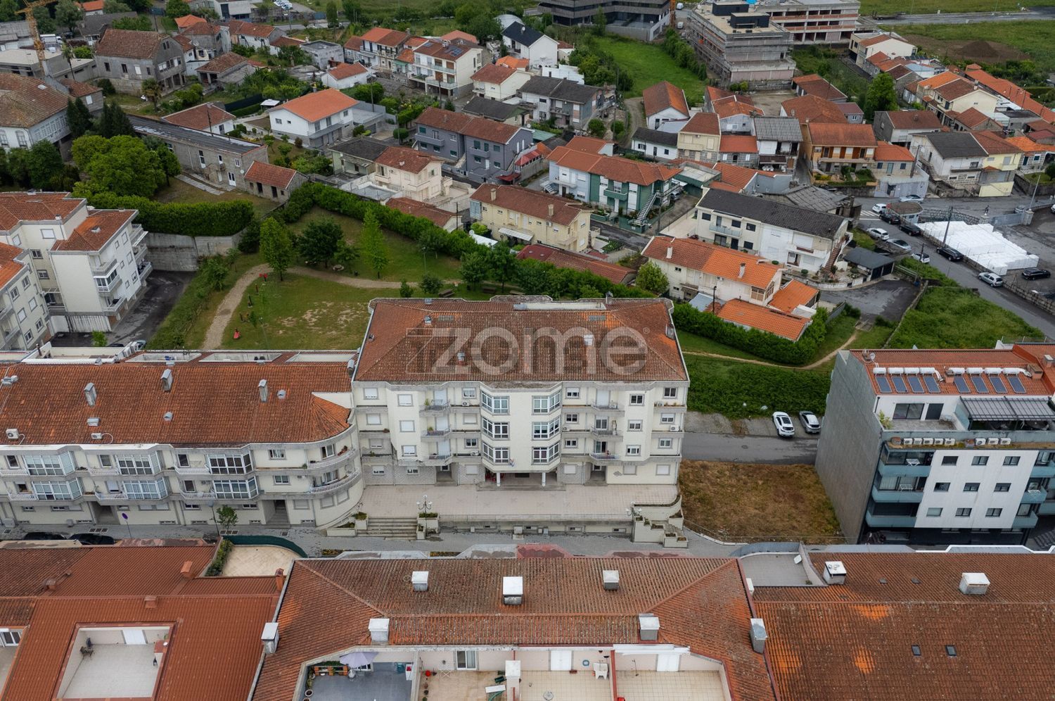复式公寓出售在Rua Francisco da Silva Areias, 33 - 详情