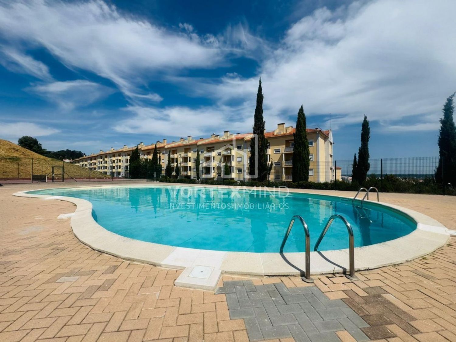 公寓 t3出售在 Quinta de São Clemente, 132 - 游泳池
