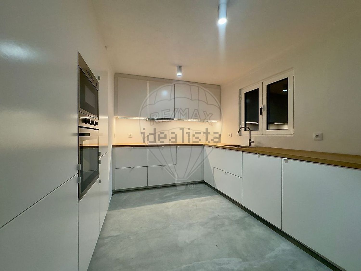 小楼房或独栋别墅出售在Travessa dos Reis - 厨房