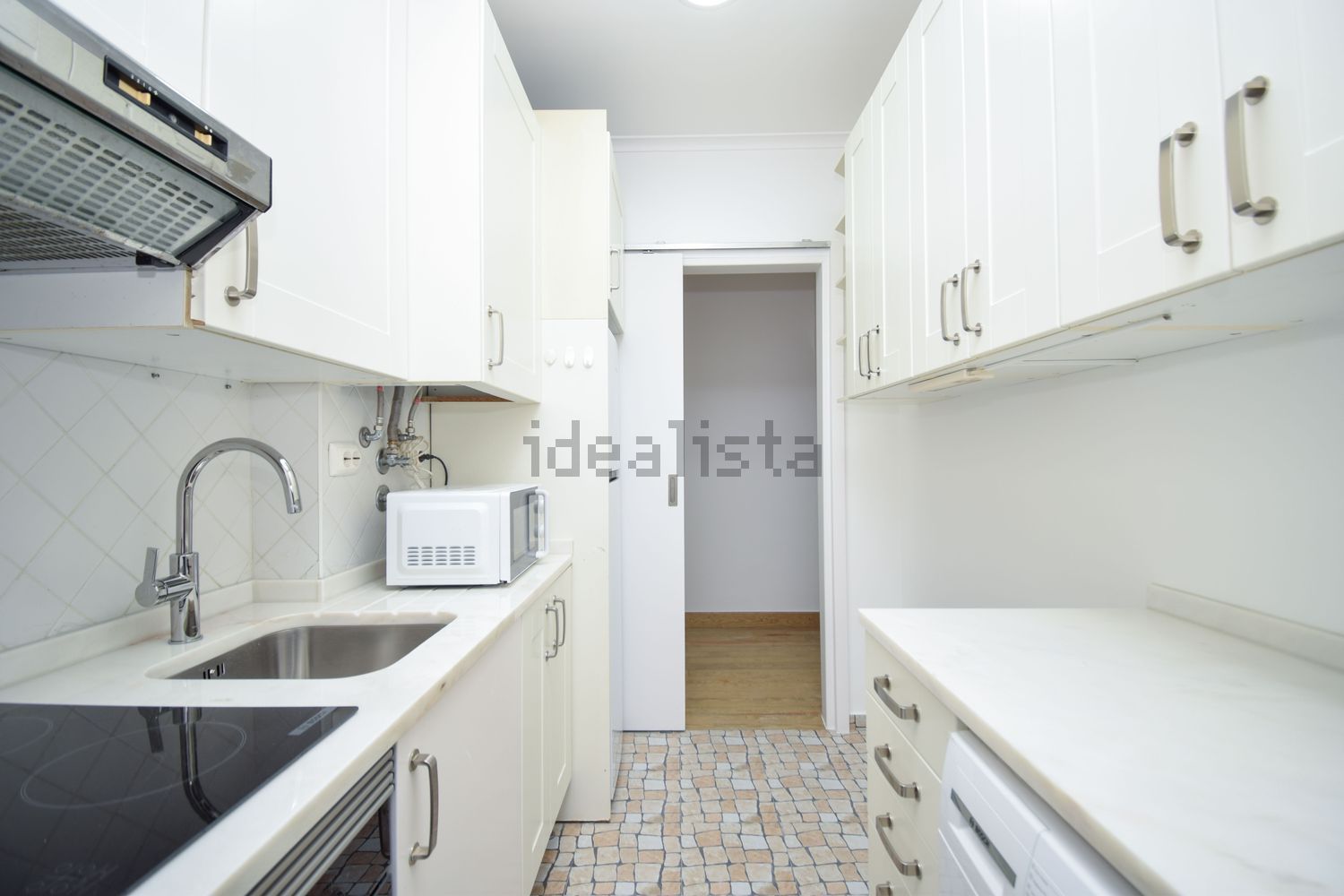 出租公寓 t2在Avenida Sacadura Cabral, 25 - 厨房
