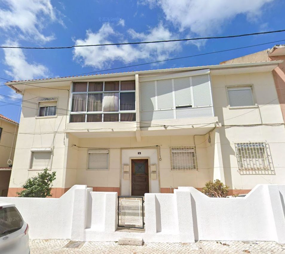 公寓 t2出售在Rua Pêro da Covilhã