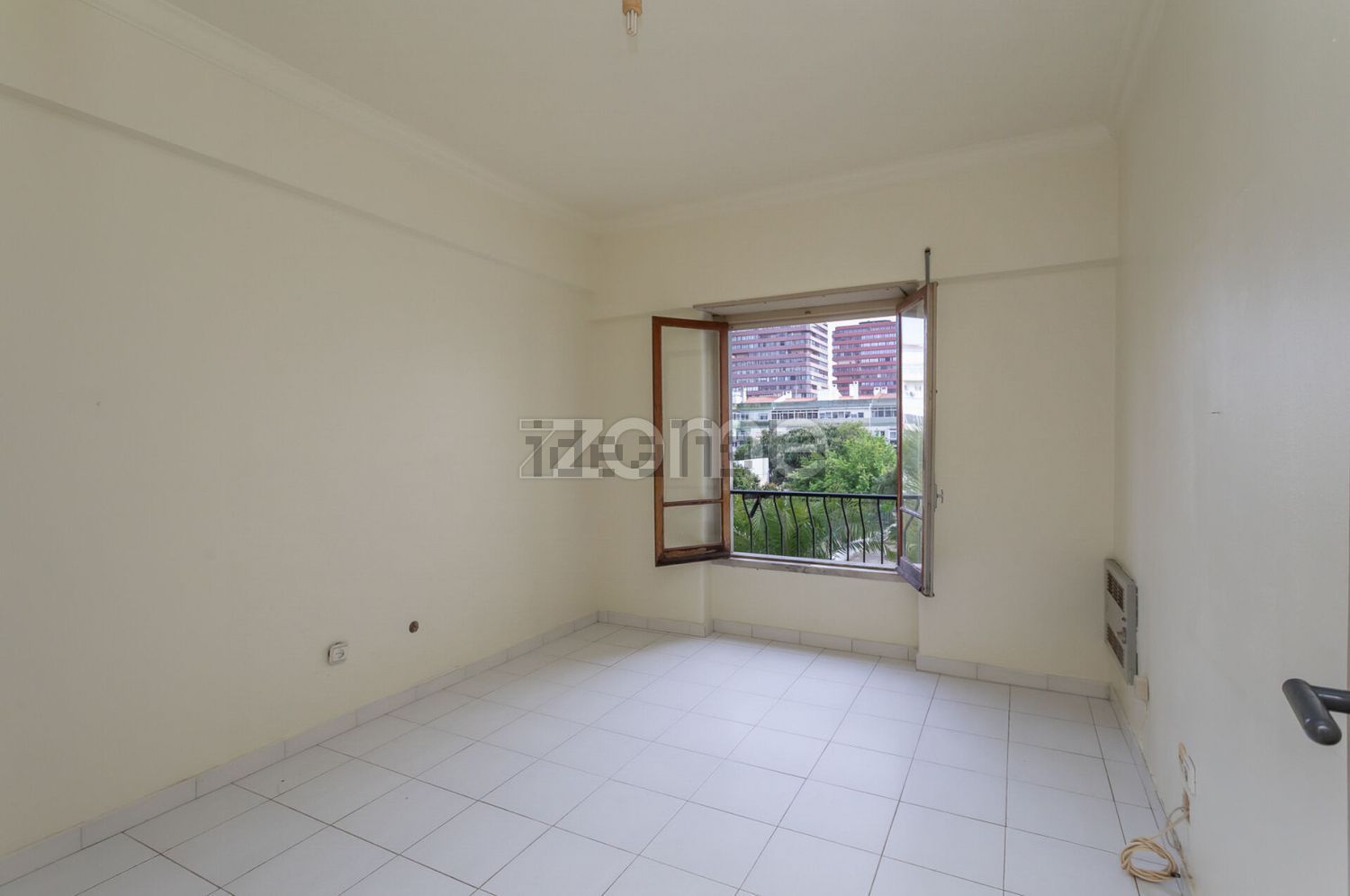 公寓 t1出售在Rua da Quinta das Palmeiras, 65 - 卧室