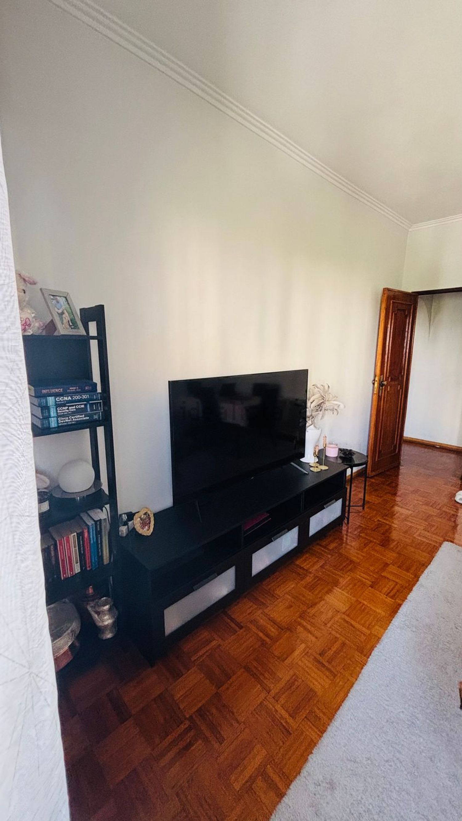 出租公寓 t3在Avenida António Sérgio, 2 - 客厅