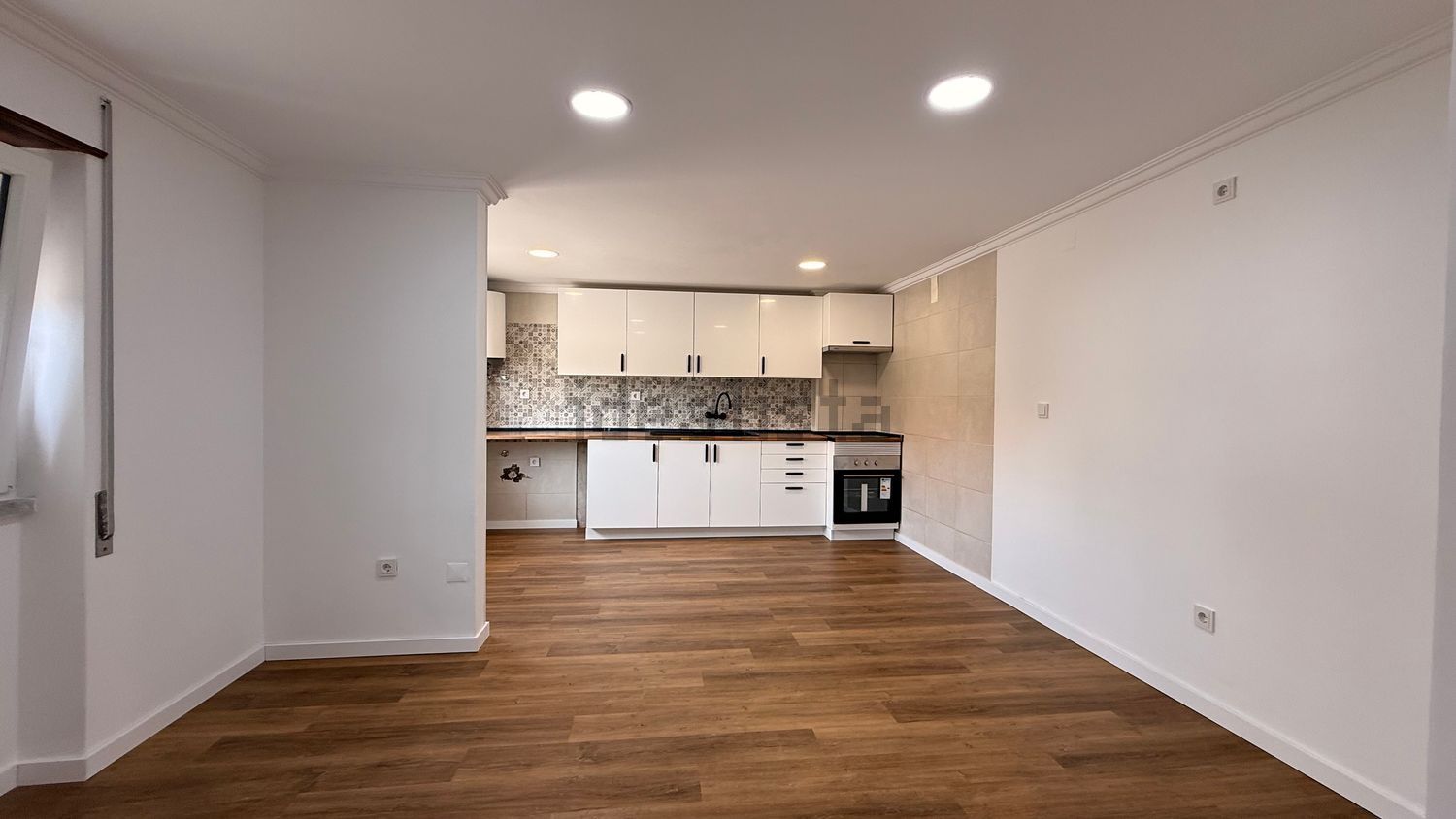 公寓 t3出售在Rua da Beira Litoral, 26 - 厨房