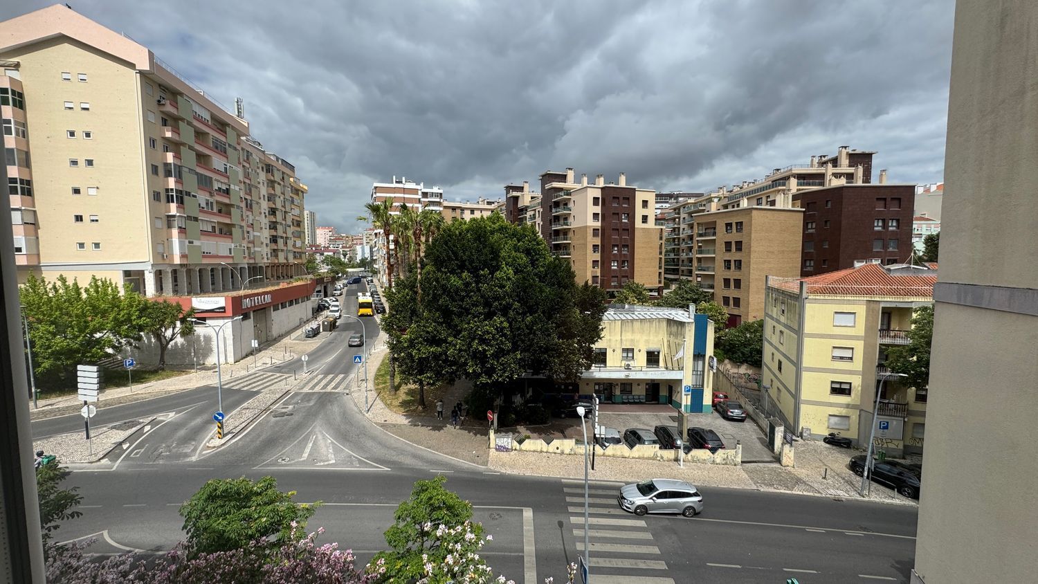 出租公寓 t2在Avenida Professor Doutor Augusto Abreu Lopes - 视线