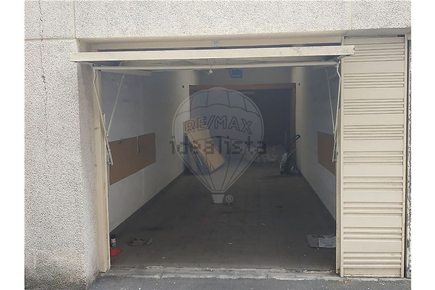 公寓 t3出售在Avenida do Doutor Antunes Guimarães - 过道