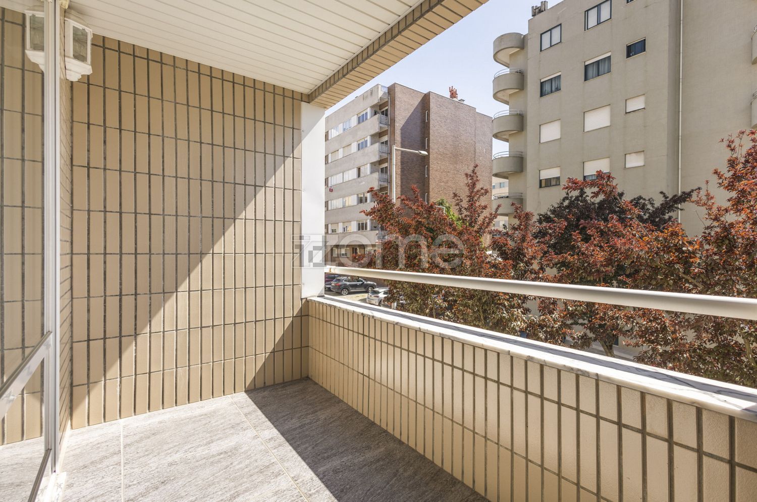 公寓 t3出售在 Quinta da Comenda, 94 - 门廊
