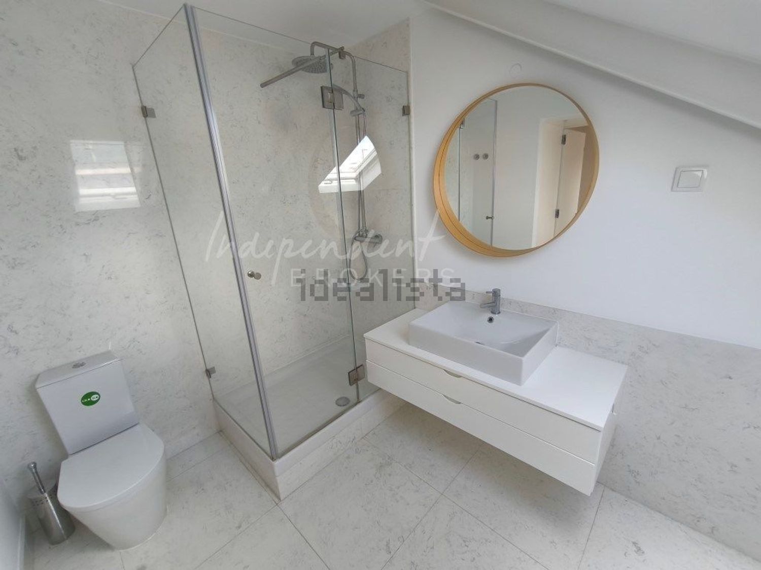 出租公寓 t4在Avenida António Augusto de Aguiar, 27 D - 卫生间