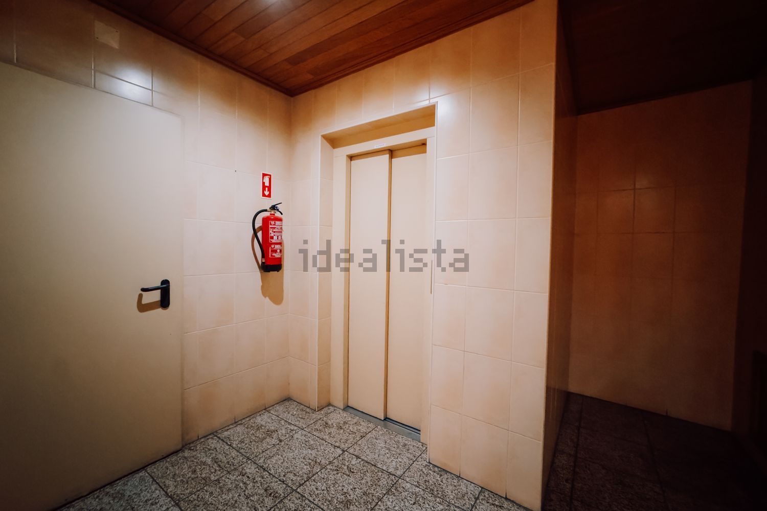 公寓 t3出售在Rua Engenheiro Manuel da Silva Almeida (Marzovelos), 294 - 电梯