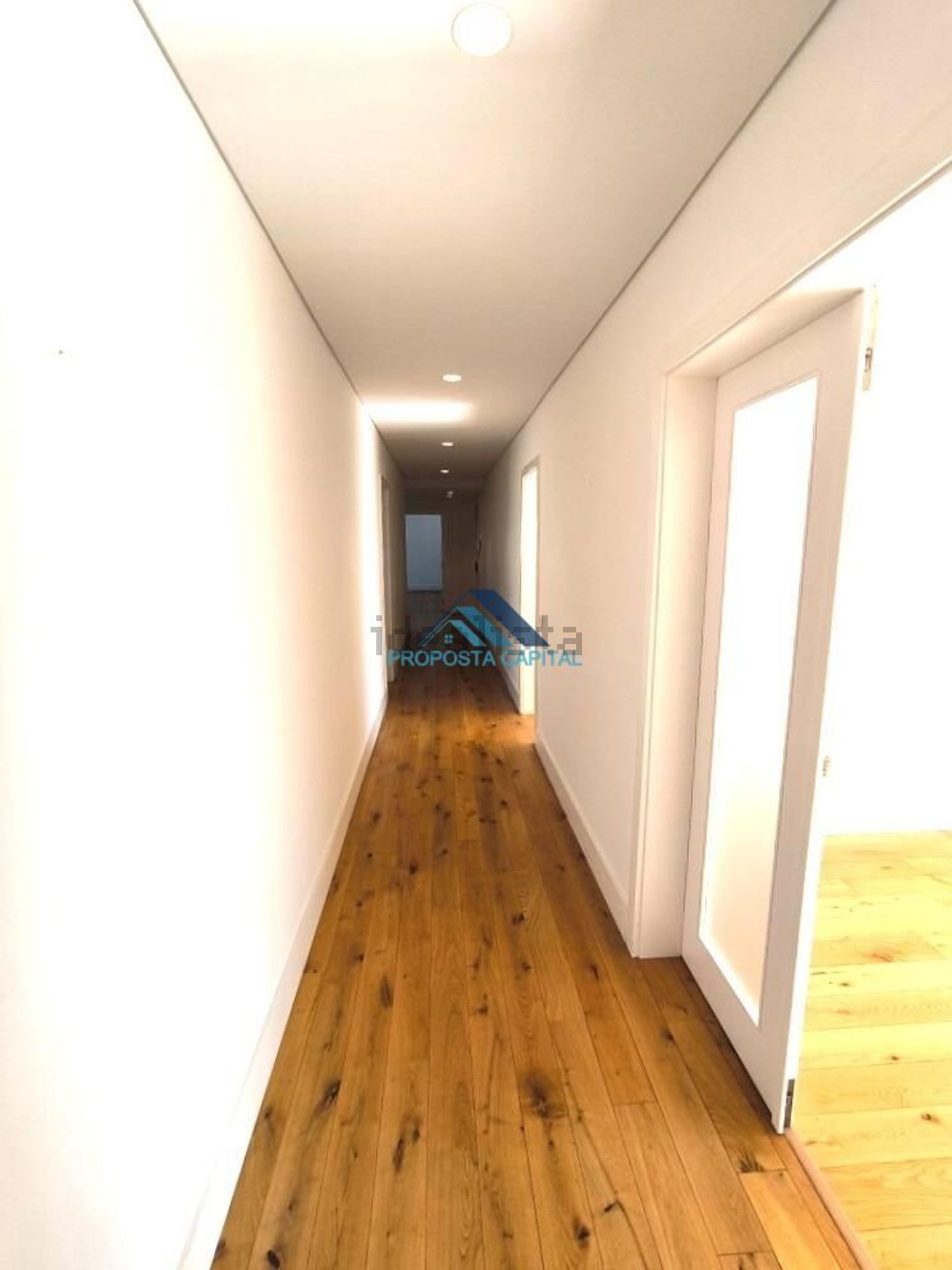 出租公寓 t4在 Bairro Azul - Parque Eduardo VII - 过道