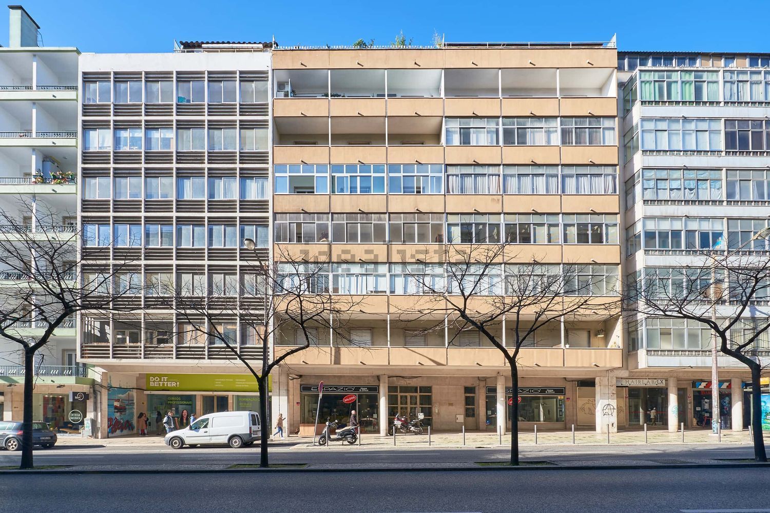 出租房间在Avenida Almirante Reis, 93 - 视线