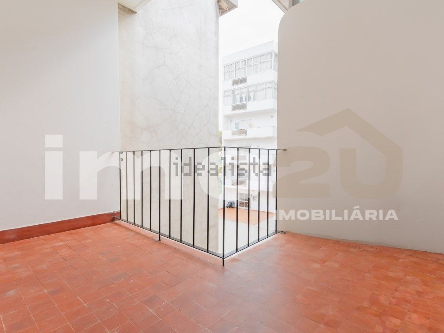 公寓 t6出售在Avenida Nossa Senhora de Fátima, 11 - 露台