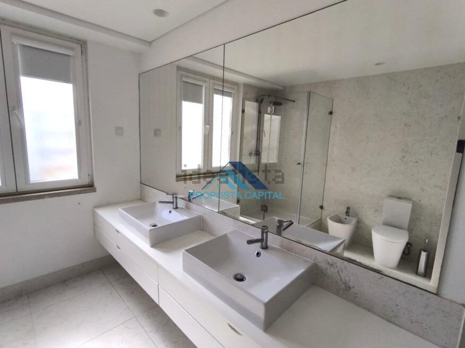 出租公寓 t4在 Bairro Azul - Parque Eduardo VII - 卫生间