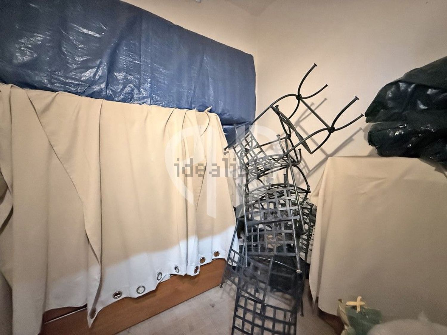 公寓 t3出售在Rua dos Arcos, 84 - 试衣间