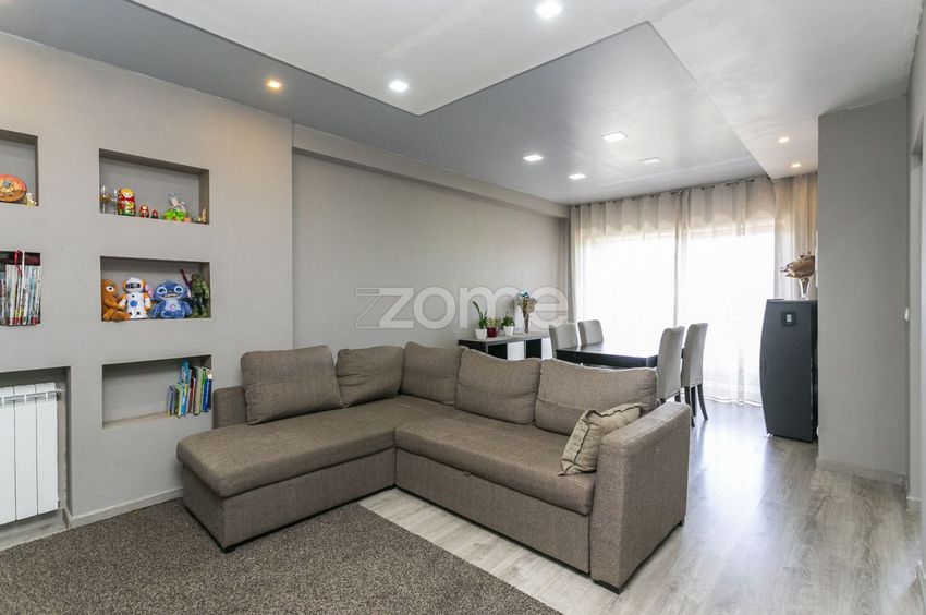 公寓 t3出售在Avenida Vasco da Gama, 659