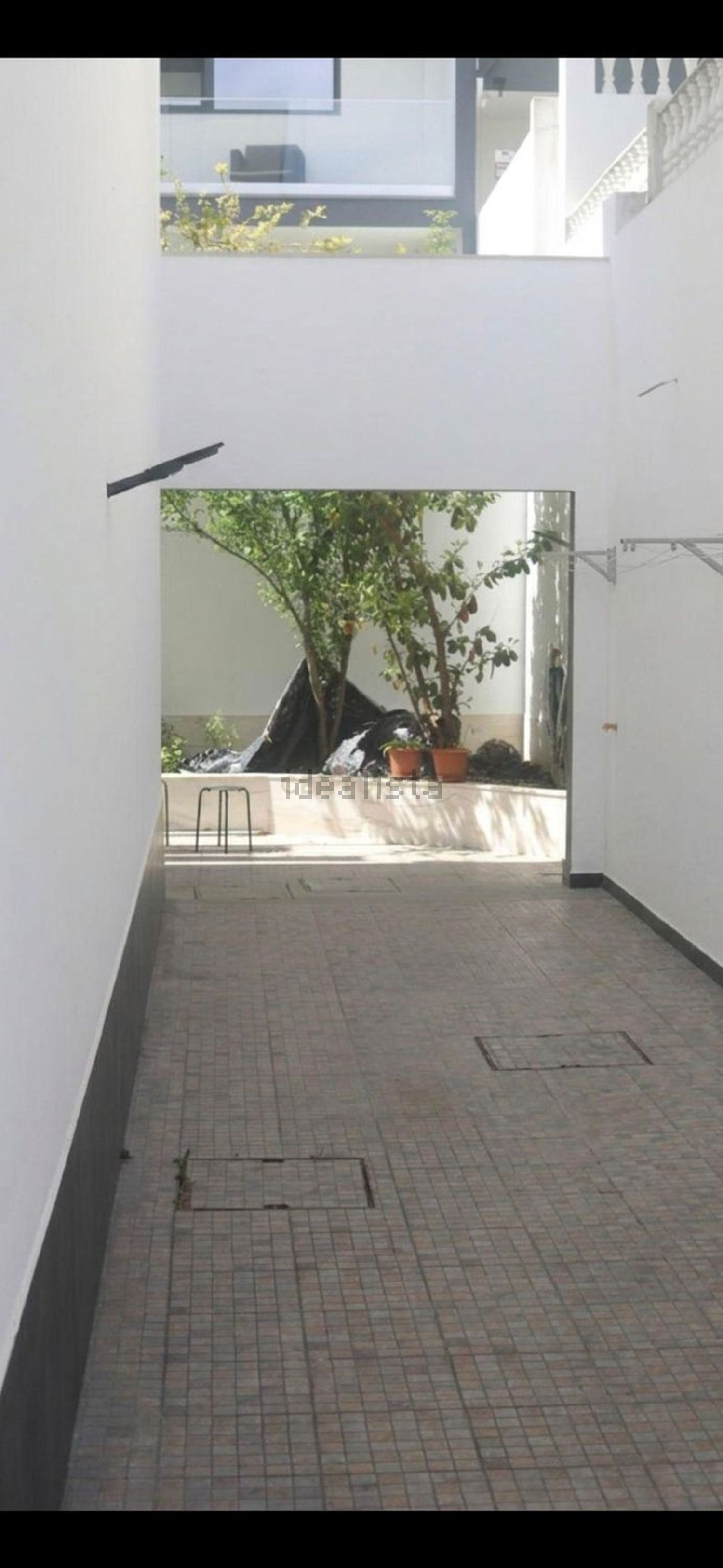 小楼房或独栋别墅出售在Rua Cidade de Rio Maior, 25 , 25a - 阳台