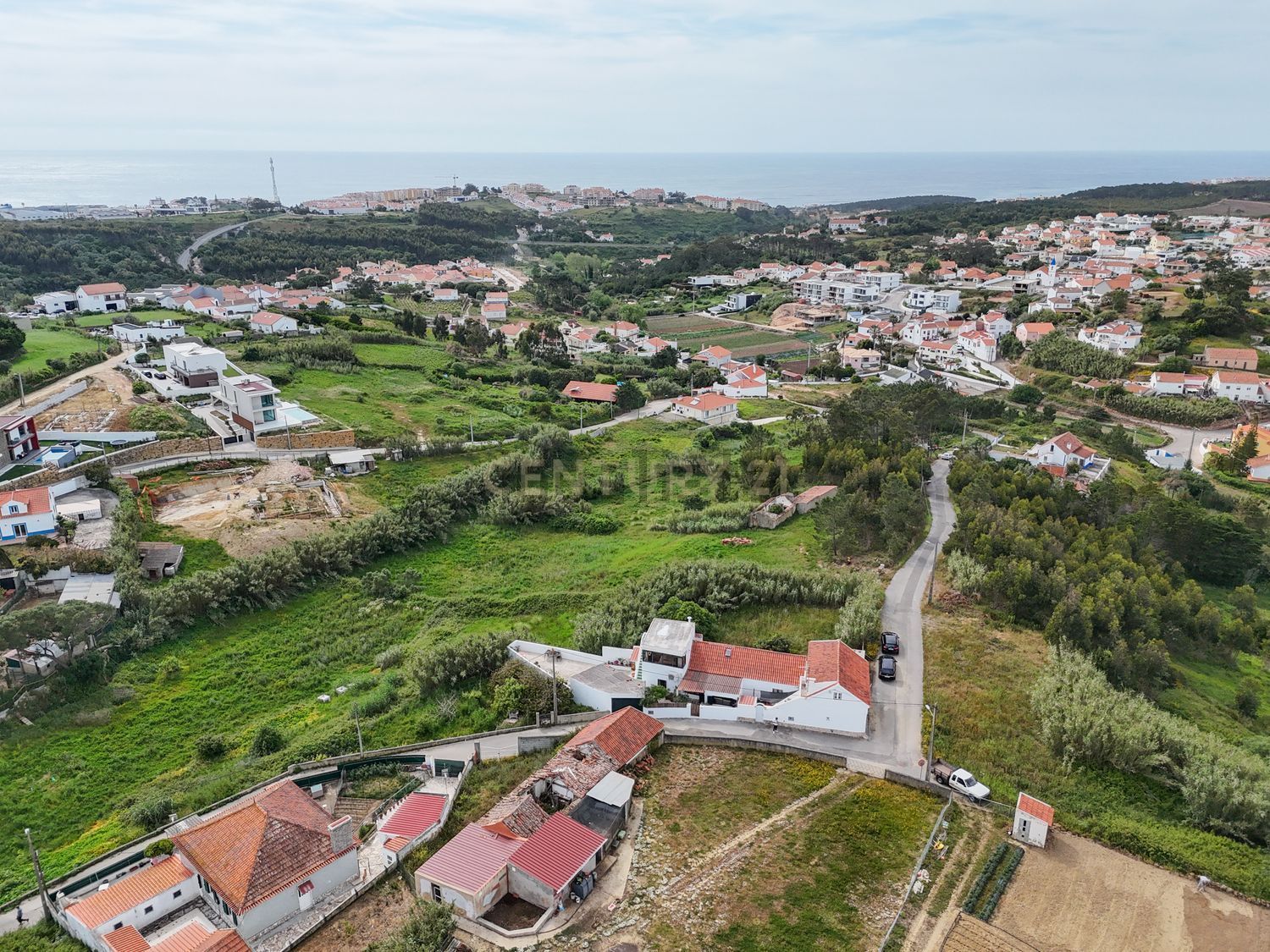 小楼房或独栋别墅出售在Beco do Catraio, 6 - 照片