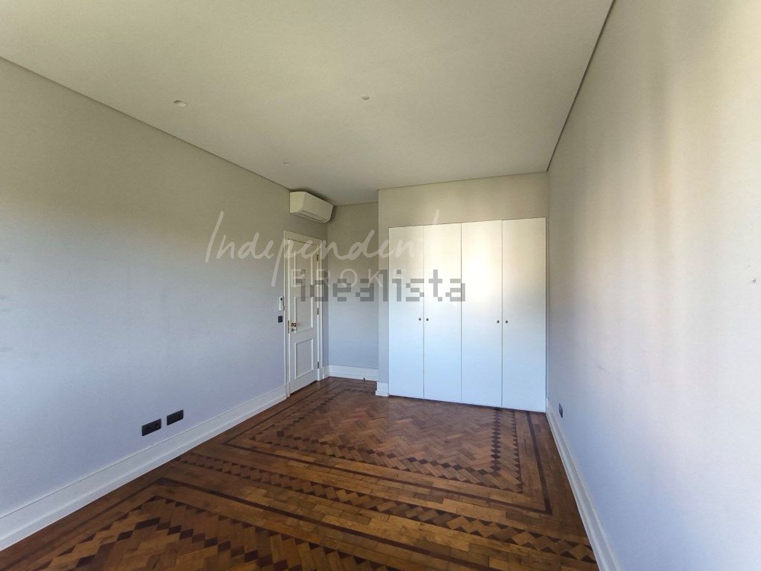 出租公寓 t5在Avenida Sidónio Pais, 14 - 过道