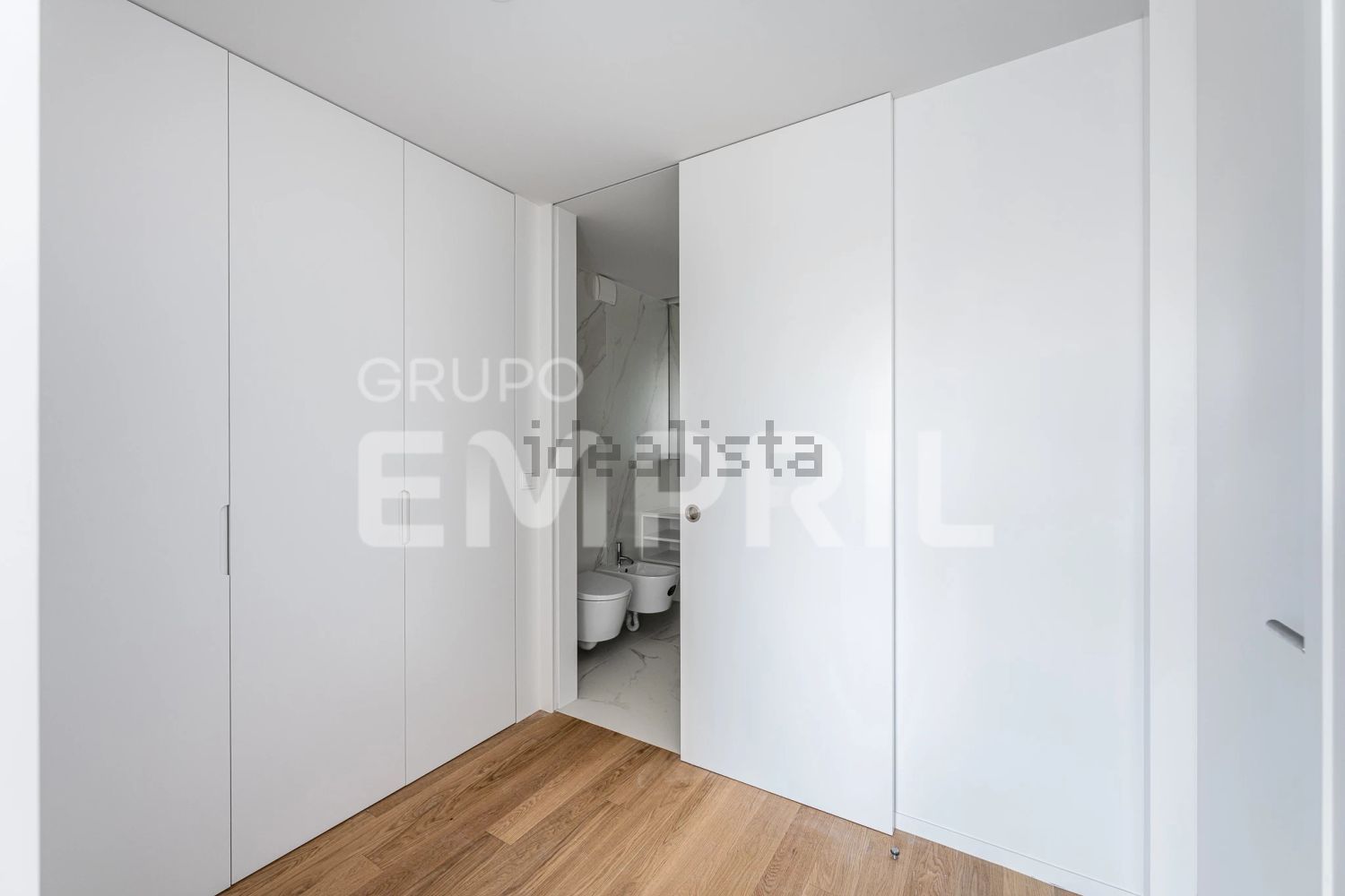 公寓 t2出售在Rua do Conselheiro de Costa Braga, 264 - 卧室