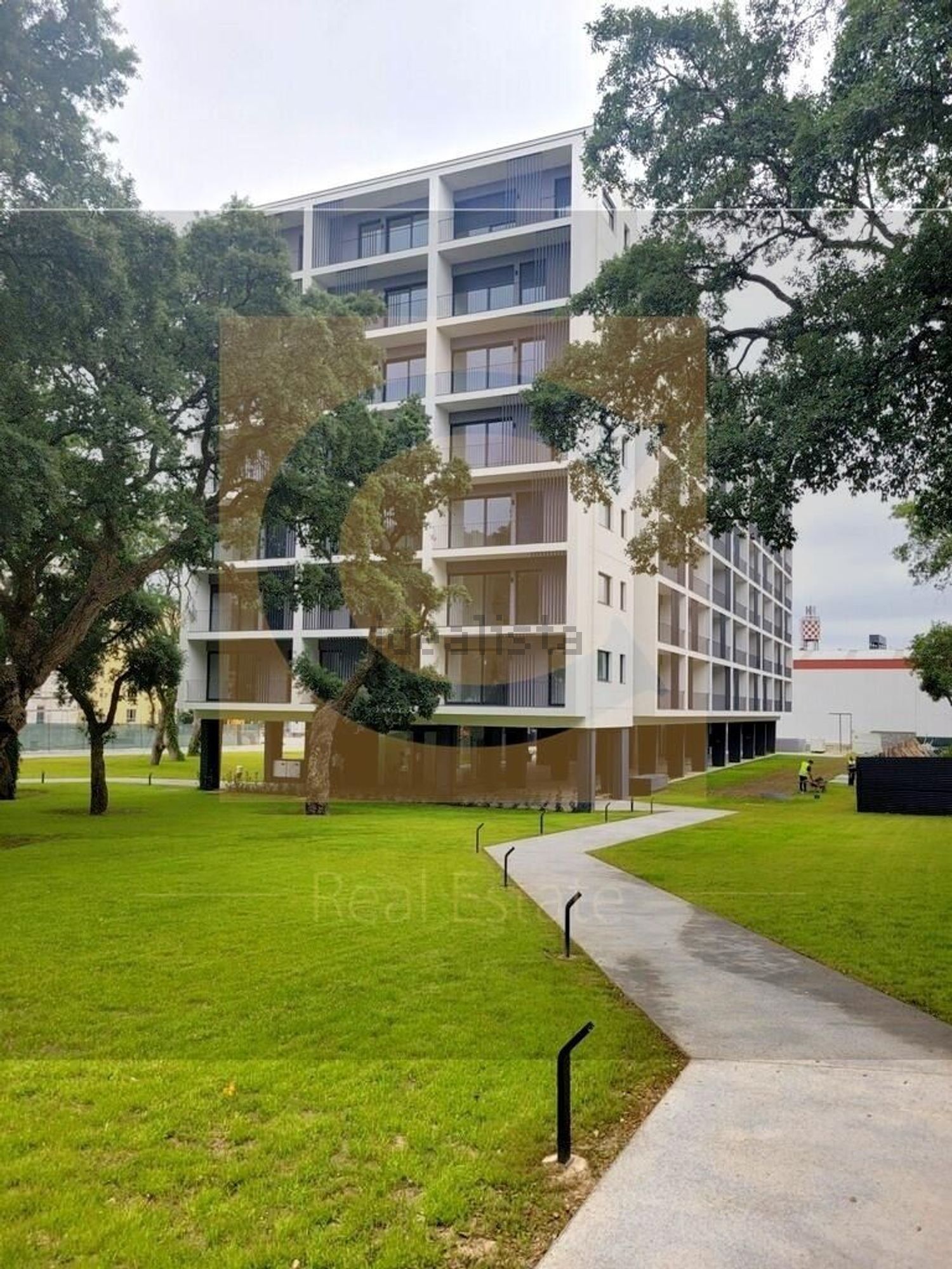 出租t0（单人公寓）在 Hospital São João - Pólo Universitário - 花园