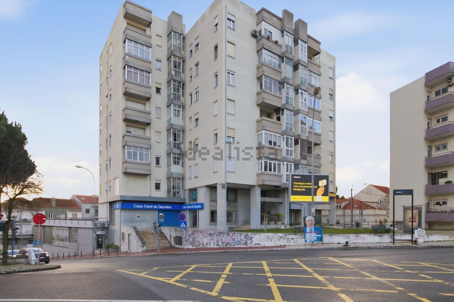 公寓 t2出售在Avenida Tomás Ribeiro, 43 - 外立面