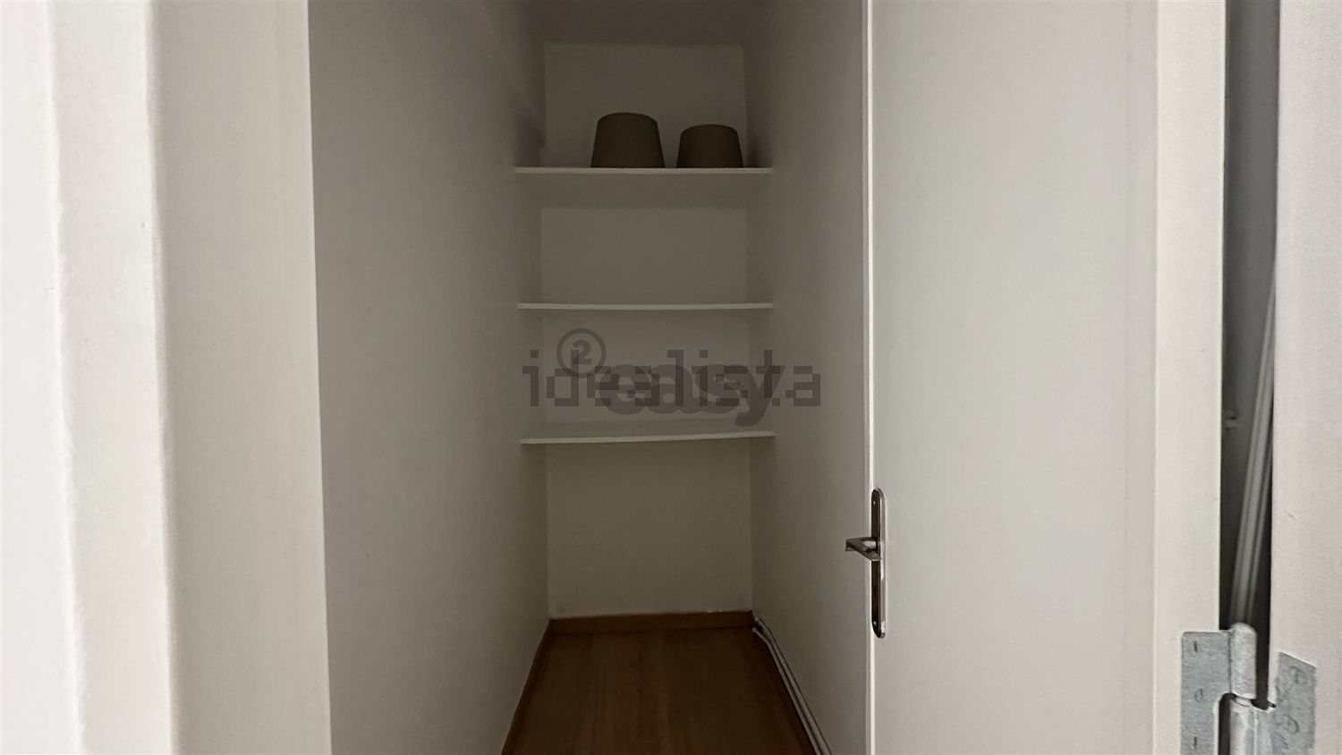公寓 t3出售在Rua Doutor Sidónio Pais, 16 a - 酒窖