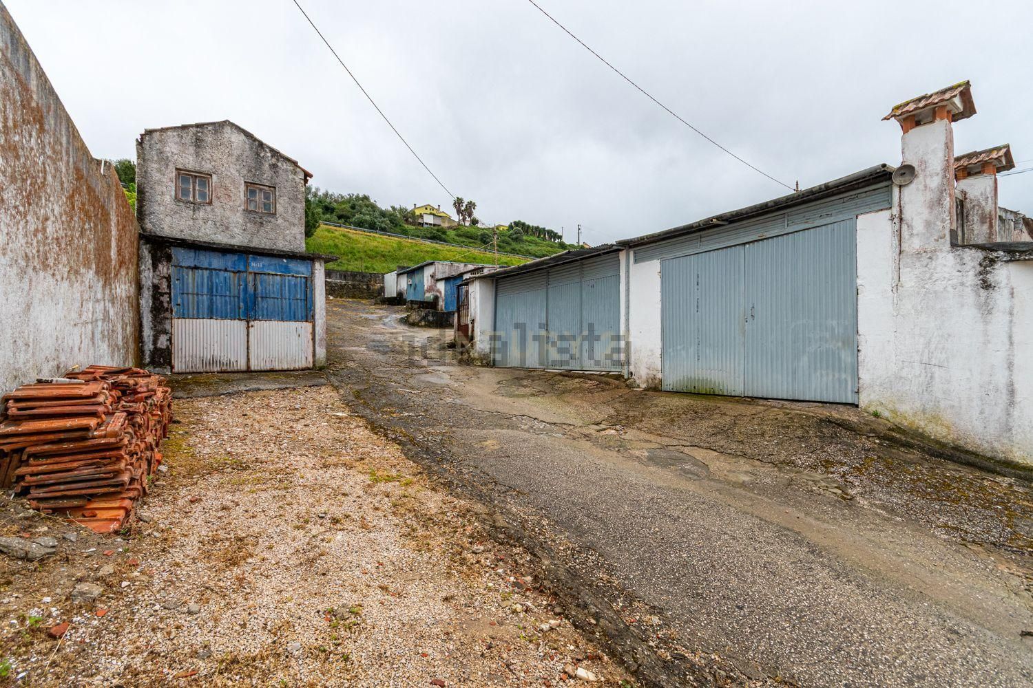 小楼房或独栋别墅出售在Bairro Novo s/n - 外立面