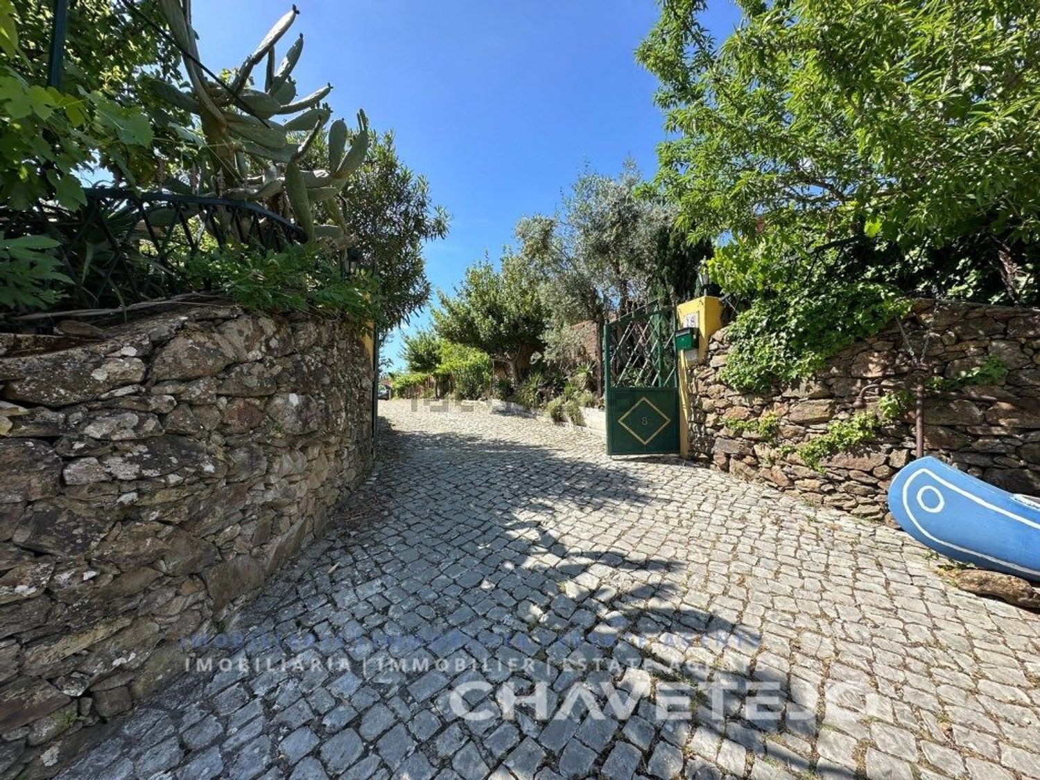 小楼房或独栋别墅出售在Rua Olival, 18 - 花园