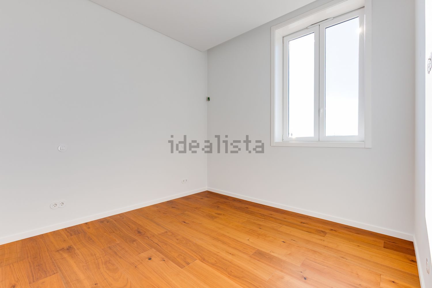 公寓 t2出售在Largo de São Pedro, 5 - 居住