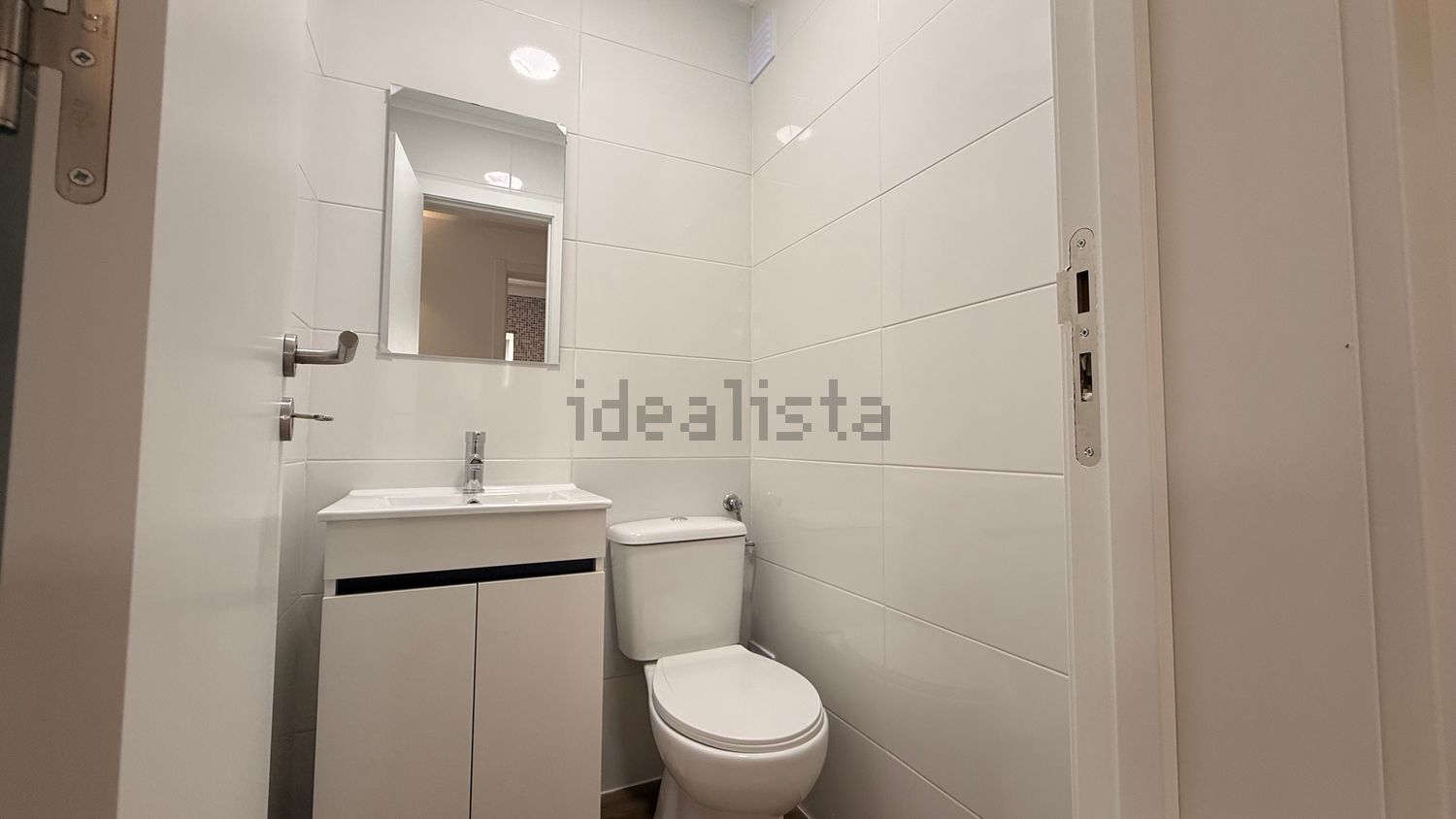公寓 t3出售在Rua da Beira Litoral, 26 - 卫生间