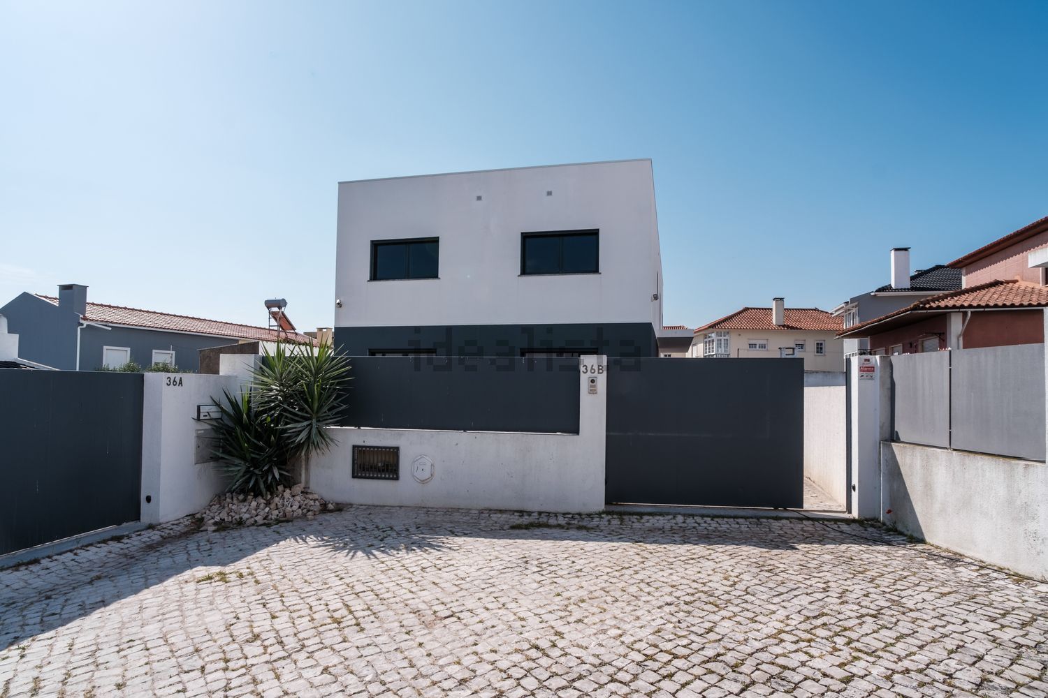 小楼房或独栋别墅出售在Travessa da Espargueira, 36 - 外立面