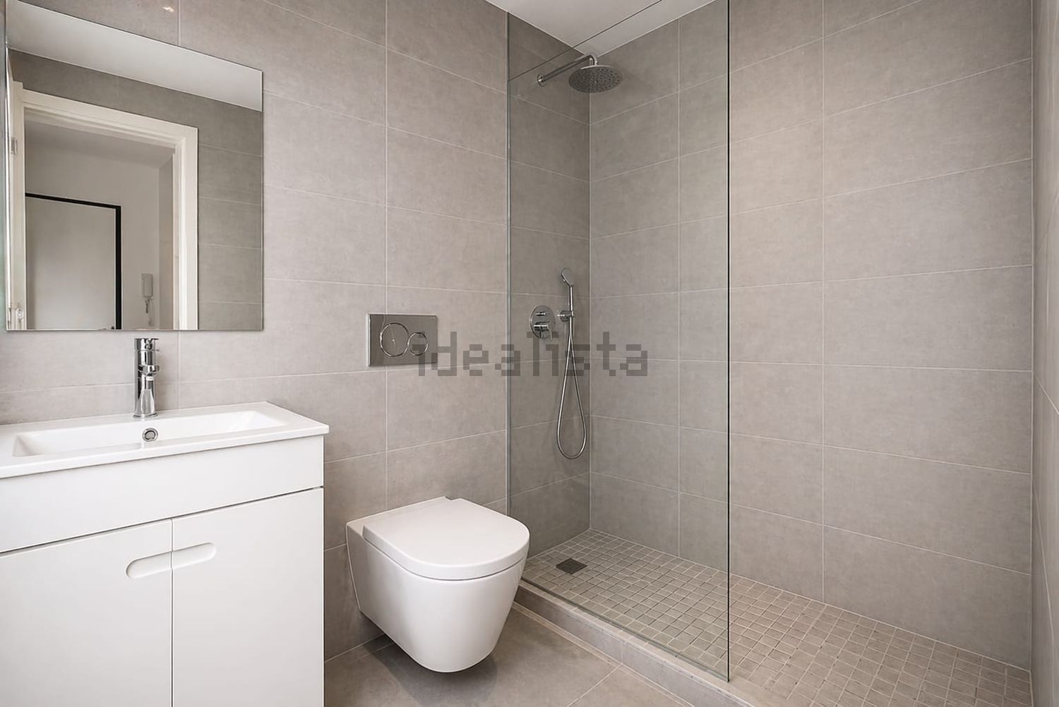 公寓 t2出售在Rua de Porto Santo, 10 n - 卫生间