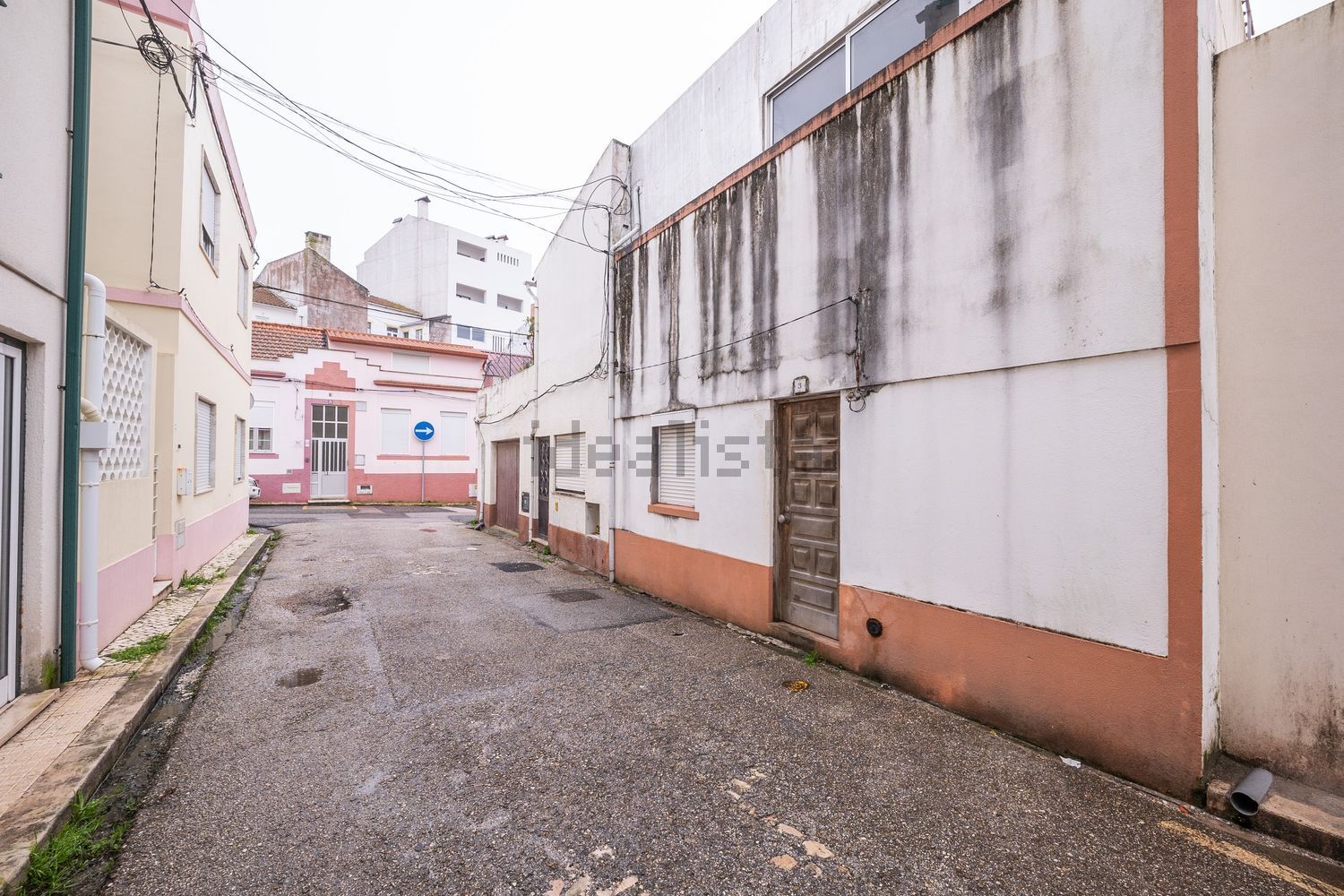 双拼别墅出售在Rua São João do Vale, 1 - 视线