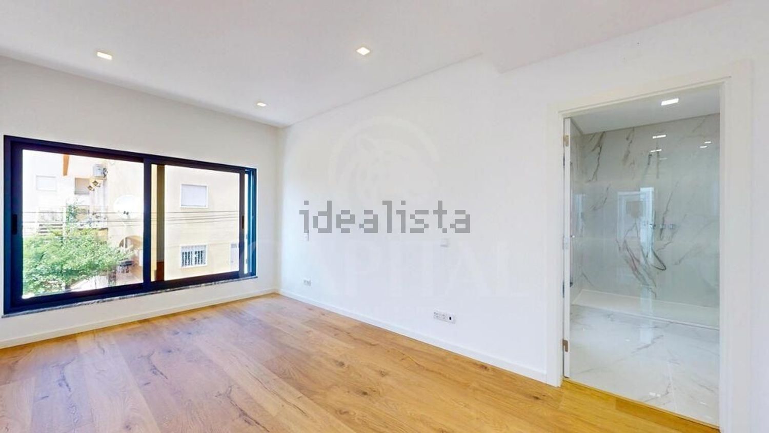 双拼别墅出售在Rua Marechal Craveiro Lopes s/n - 居住