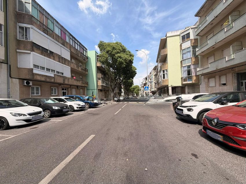公寓 t2出售在Avenida Padre Bartolomeu de Gusmão, 29