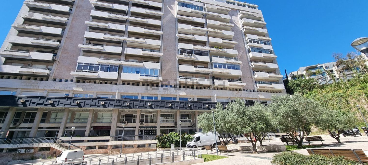 出租公寓 t1在Avenida Infante Santo, 21 - 视线