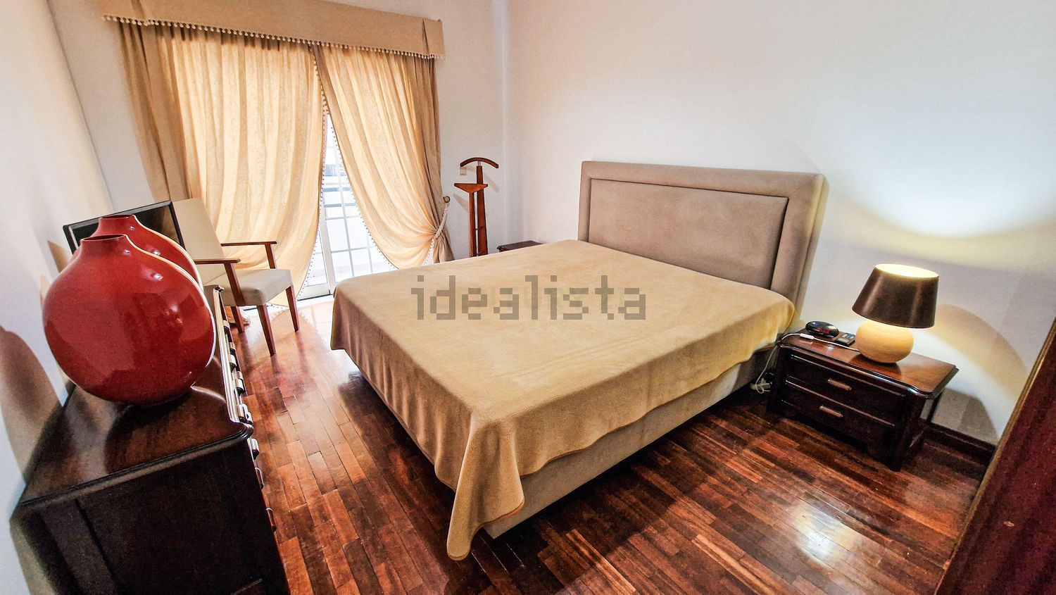 公寓 t4出售在Avenida José Eduardo Vitor das Neves, 10 - 卧室